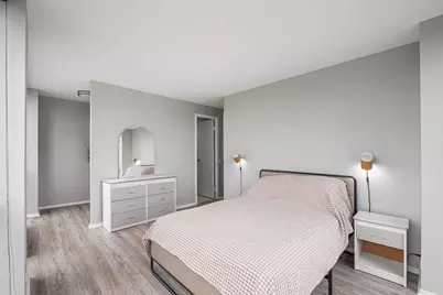 4343 N Clarendon Avenue #817, Chicago, IL 60613 - Photo 14
