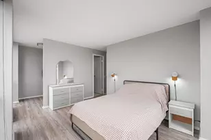 4343 N Clarendon Ave, Chicago, IL 60613 - Photo 14
