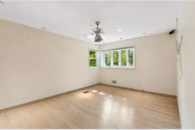 6936 N Kostner Avenue, Lincolnwood, IL 60712 - Photo 32