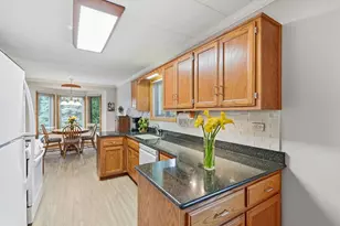 2751 Harbor Dr, Joliet, IL 60431 - Photo 10