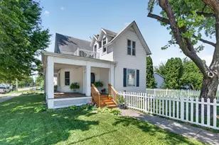 105 N Main St, Seneca, IL 61360 - Photo 2