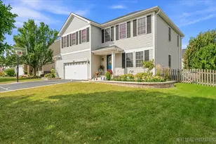 1202 Robinson St, Elburn, IL 60119 - Photo 2