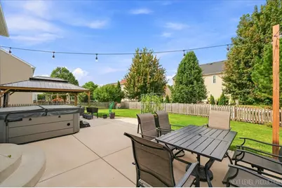 1202 Robinson Street, Elburn, IL 60119 - Photo 32