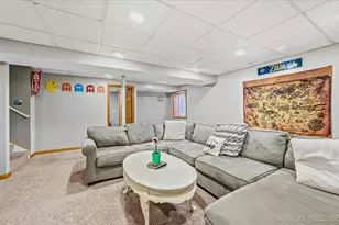 1202 Robinson St, Elburn, IL 60119 - Photo 26