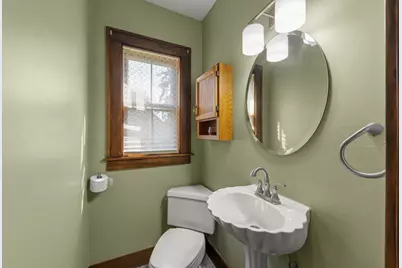 303 Hillside Avenue, Glen Ellyn, IL 60137 - Photo 24