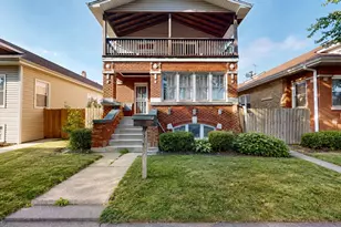 5242 W Roscoe St, Chicago, IL 60641 - Photo 1