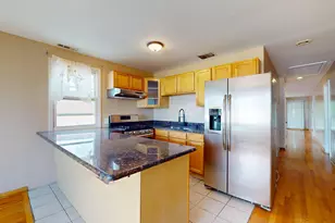 5242 W Roscoe St, Chicago, IL 60641 - Photo 10