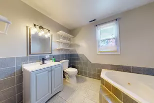 5242 W Roscoe St, Chicago, IL 60641 - Photo 8