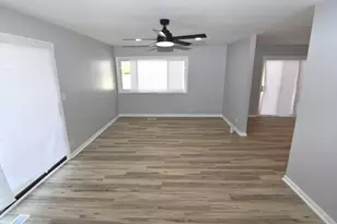 843 Oakside Ln, University Park, IL 60484 - Photo 10