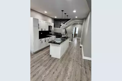 7832 S Vernon Avenue, Chicago, IL 60619 - Photo 2