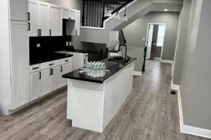 7832 S Vernon Ave, Chicago, IL 60619 - Photo 2