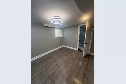7832 S Vernon Avenue, Chicago, IL 60619 - Photo 12