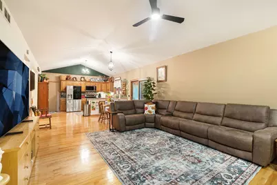 8404 Squirrel Drive, Spring Grove, IL 60081 - Photo 10