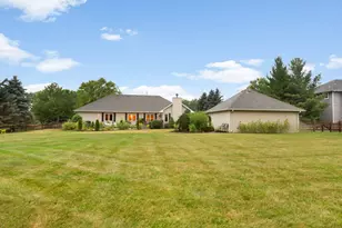 8404 Squirrel Dr, Spring Grove, IL 60081 - Photo 36