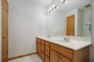 13866 Steeples Rd, Lemont, IL 60439 - Photo 20