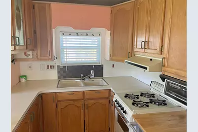 1009 Bay Road #10, McHenry, IL 60051 - Photo 8