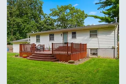 1021 Myrtle Avenue, Dixon, IL 61021 - Photo 4