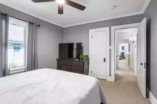 922 W Daniel St, Champaign, IL 61821 - Photo 16