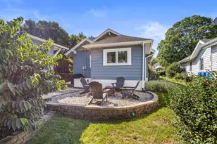 922 W Daniel St, Champaign, IL 61821 - Photo 4