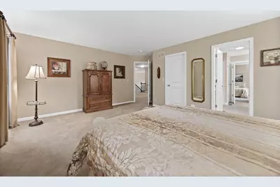 1657 Hickory Drive, Hoffman Estates, IL 60192 - Photo 34