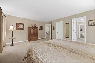 1657 Hickory Dr, Hoffman Estates, IL 60192 - Photo 34