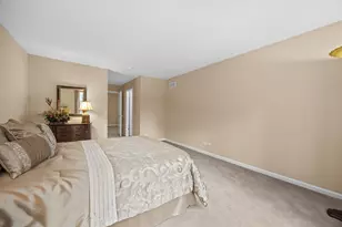 1657 Hickory Dr, Hoffman Estates, IL 60192 - Photo 40