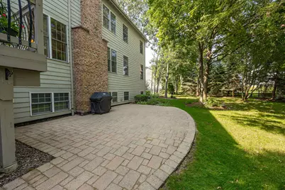 1657 Hickory Drive, Hoffman Estates, IL 60192 - Photo 48