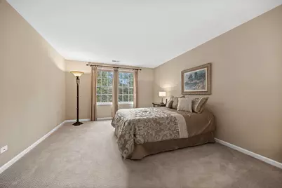 1657 Hickory Drive, Hoffman Estates, IL 60192 - Photo 30