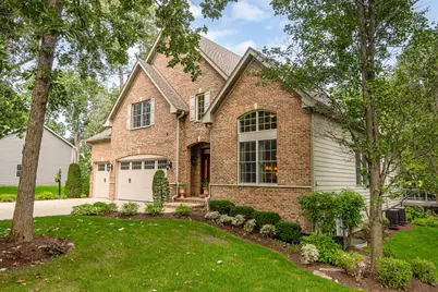 1657 Hickory Drive, Hoffman Estates, IL 60192 - Photo 4