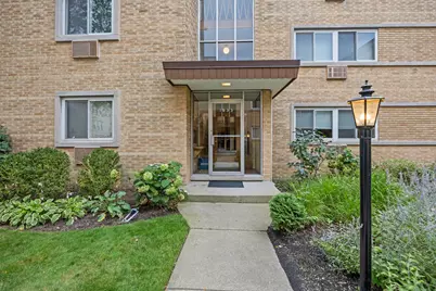 1933 Harrison Street #3B, Evanston, IL 60201 - Photo 2