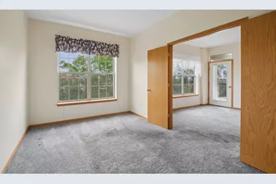 3125 Town Square Drive #401, Rolling Meadows, IL 60008 - Photo 8