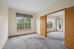 3125 Town Square Dr, Rolling Meadows, IL 60008 - Photo 8