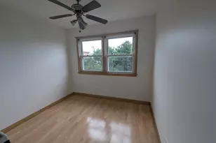 3177 W 115th St, Merrionette Park, IL 60803 - Photo 10