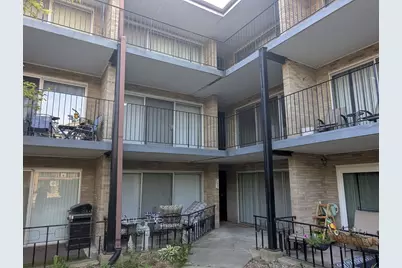 3177 W 115th Street #2W, Merrionette Park, IL 60803 - Photo 2