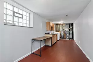 1652 W Montvale Ave, Chicago, IL 60643 - Photo 12