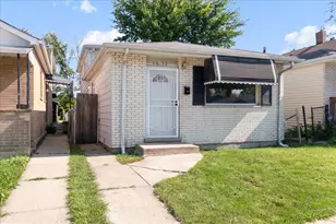1652 W Montvale Ave, Chicago, IL 60643 - Photo 1