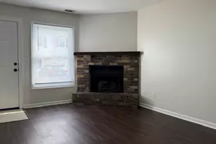 1235 Marywood Ct, Aurora, IL 60505 - Photo 2