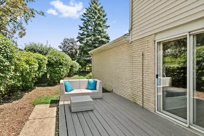 1554 Chickasaw Drive, Naperville, IL 60563 - Photo 30