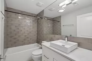 6157 N Kenmore Ave, Chicago, IL 60660 - Photo 18
