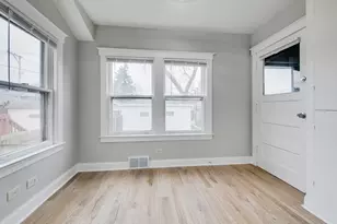 6228 W Berenice Ave, Chicago, IL 60634 - Photo 6