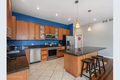 1901 W Division Street #2N, Chicago, IL 60622 - Photo 12
