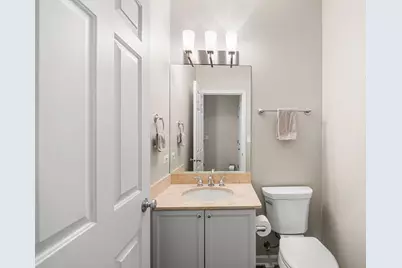 1123 W Grace Street #1E, Chicago, IL 60613 - Photo 18