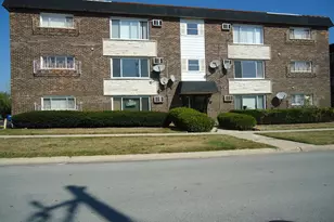5740 W 108th St, Chicago Ridge, IL 60415 - Photo 1