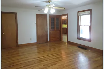 604 West Avenue, Morris, IL 60450 - Photo 6