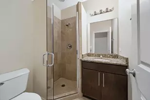 2425 W Arthington St, Chicago, IL 60612 - Photo 12