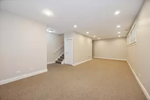 2425 W Arthington St, Chicago, IL 60612 - Photo 14