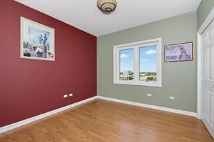 5555 N Cumberland Ave, Chicago, IL 60656 - Photo 16