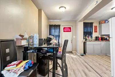 735 E 105th Place, Chicago, IL 60628 - Photo 4
