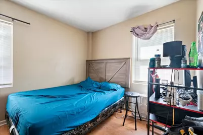 735 E 105th Place, Chicago, IL 60628 - Photo 8