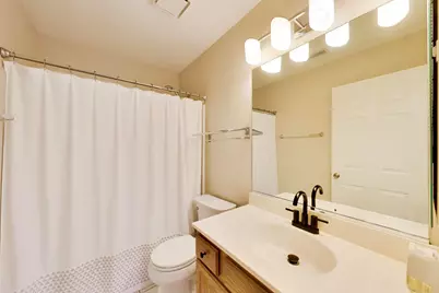 6868 W Mount Vernon Court #2-C, Gurnee, IL 60031 - Photo 20